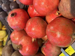 643-biocoop-cavaillon-epicurien-bio-magasin-fruit-grenade-exotique.webp