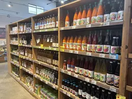 643-biocoop-cavaillon-epicurien-bio-magasin-jus-carotte-boisson.webp